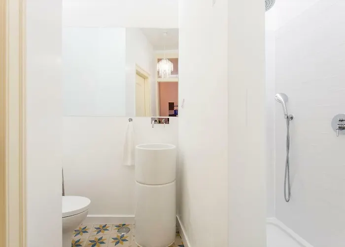 Διαμέρισμα Bairro Alto 3 Bedroom Patio Flat! Lisboa