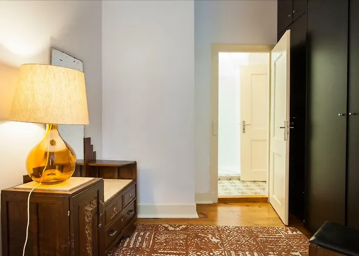 Bairro Alto 3 Bedroom Patio Flat! Διαμέρισμα